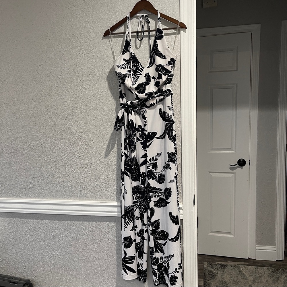 New York & Company Monochrome Floral Jumpsuit 6 - Picture 3 of 5